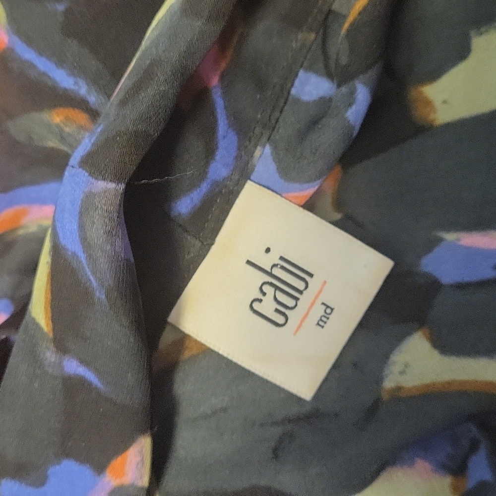 CAbi 3077 Flaunt Faux Painterly Wrap Top Sleeveless Black Draping Medium - Picture 6 of 6